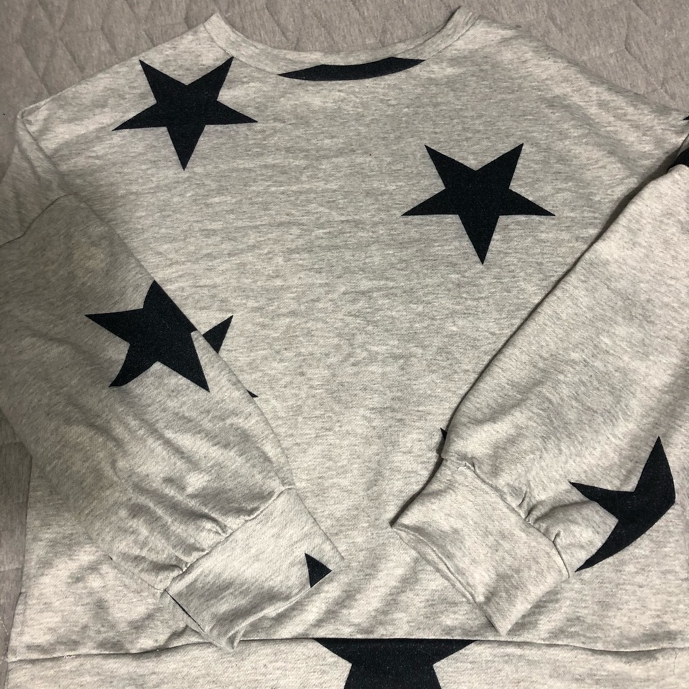 star print long sleeve